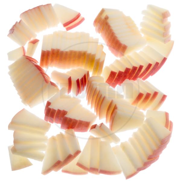 Neoljuštena jabuka na kriške